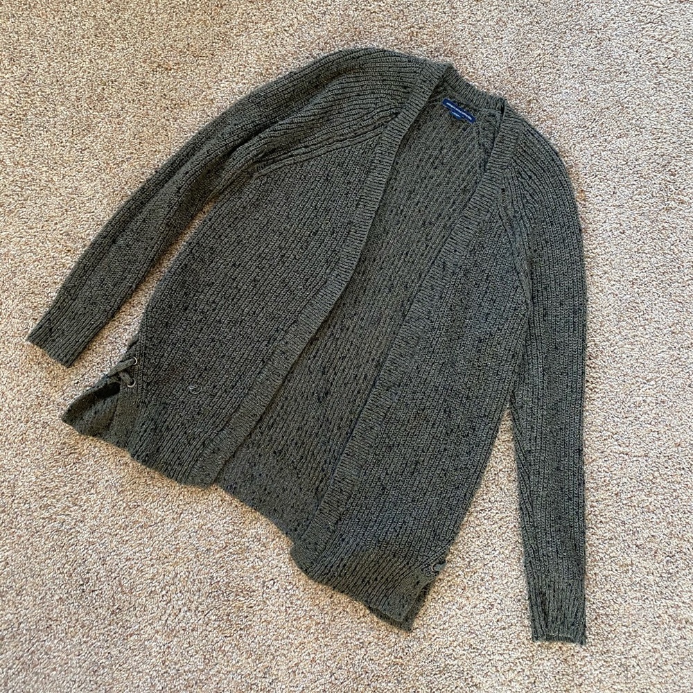 ✨2 for $20✨ AEO Cardigan